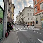 Roma 30 - Poema Trieste