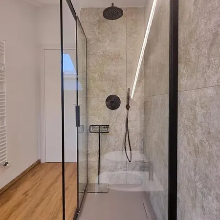 Roma 30 - Poema Apartamento Trieste