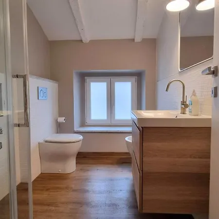 Roma 30 - Poema Apartamento *