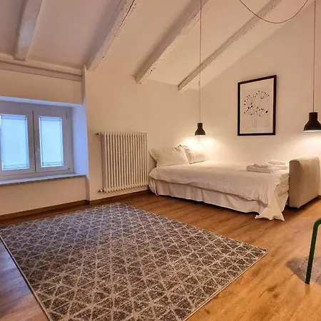 Apartamento Roma 30 - Poema Trieste