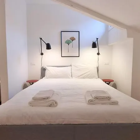 Apartamento Roma 30 - Poema Trieste