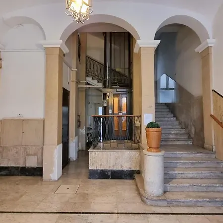 Roma 30 - Poema Apartamento Trieste